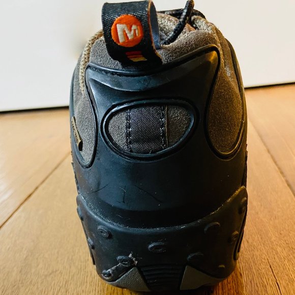 Women's Merrell Hiking Shoes - Picture 7 of 12